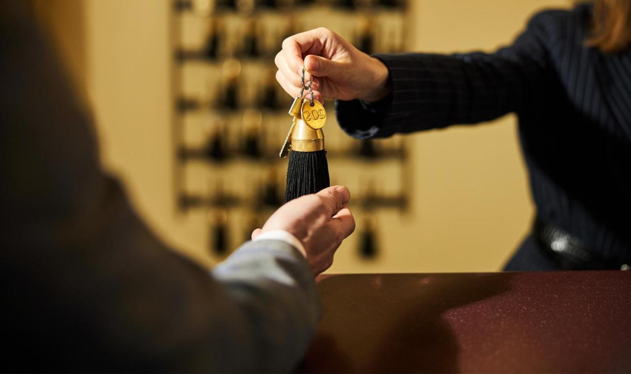 Vozdvyzhensky Boutique Hotel Kiev Luaran gambar