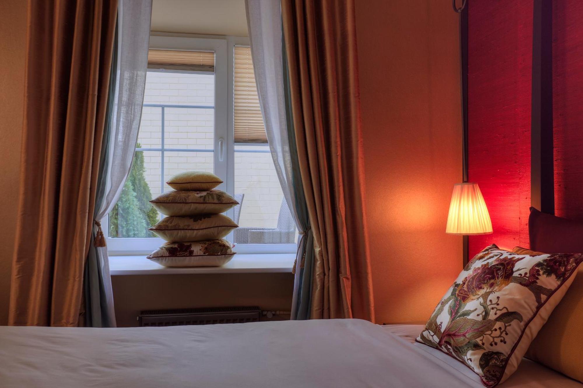 Vozdvyzhensky Boutique Hotel Kiev Luaran gambar