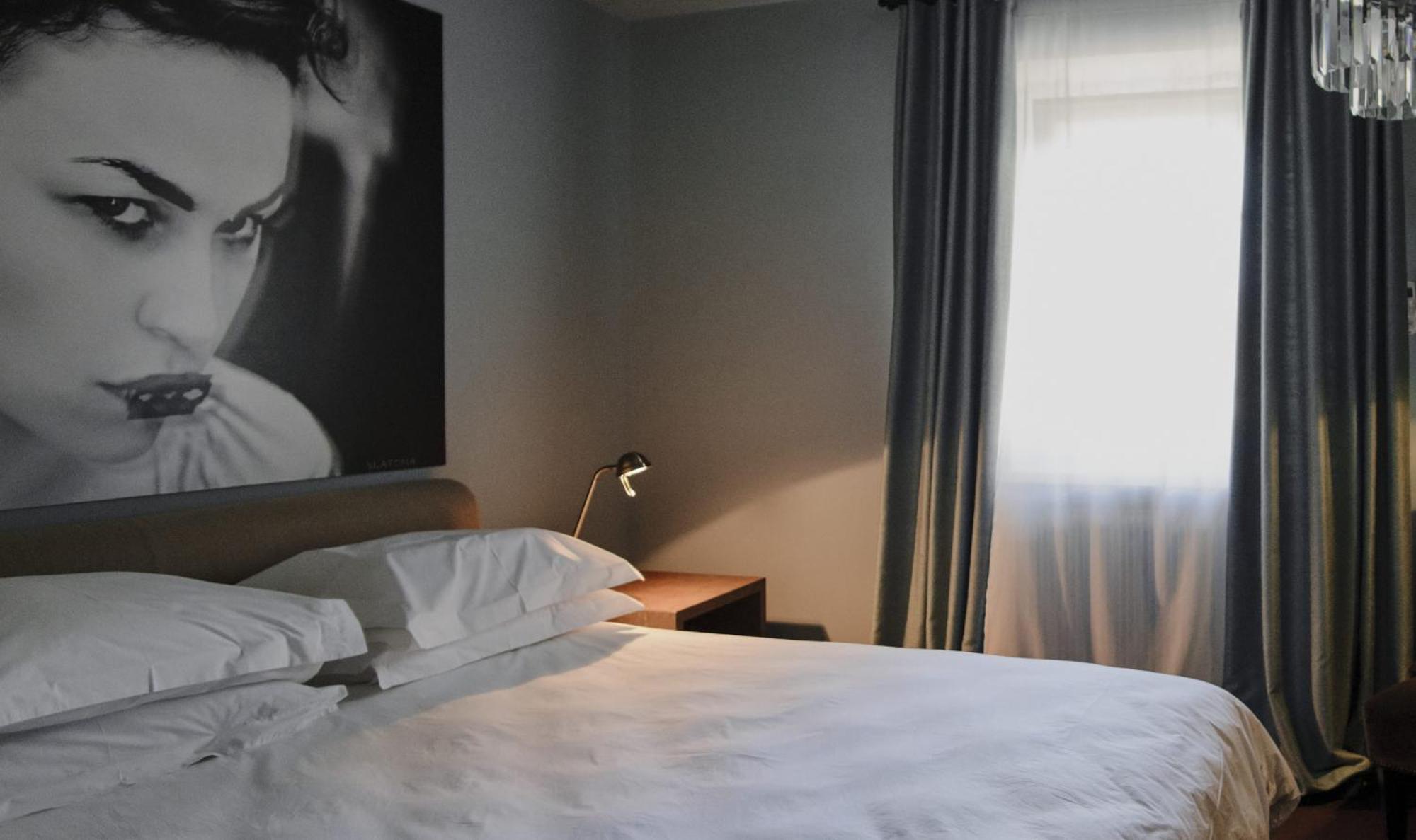 Vozdvyzhensky Boutique Hotel Kiev Luaran gambar
