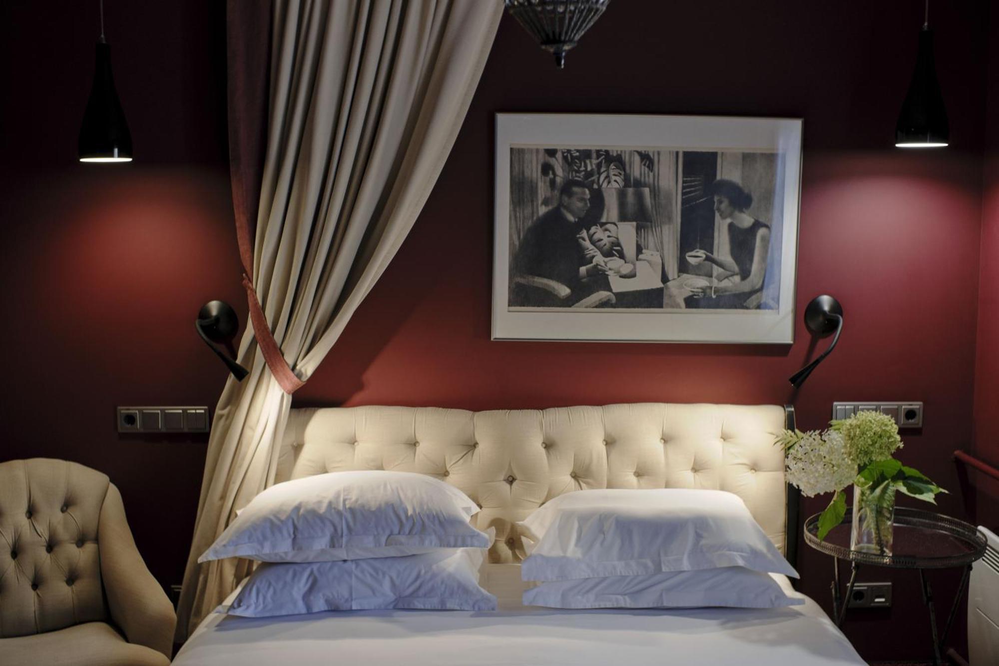 Vozdvyzhensky Boutique Hotel Kiev Bilik gambar