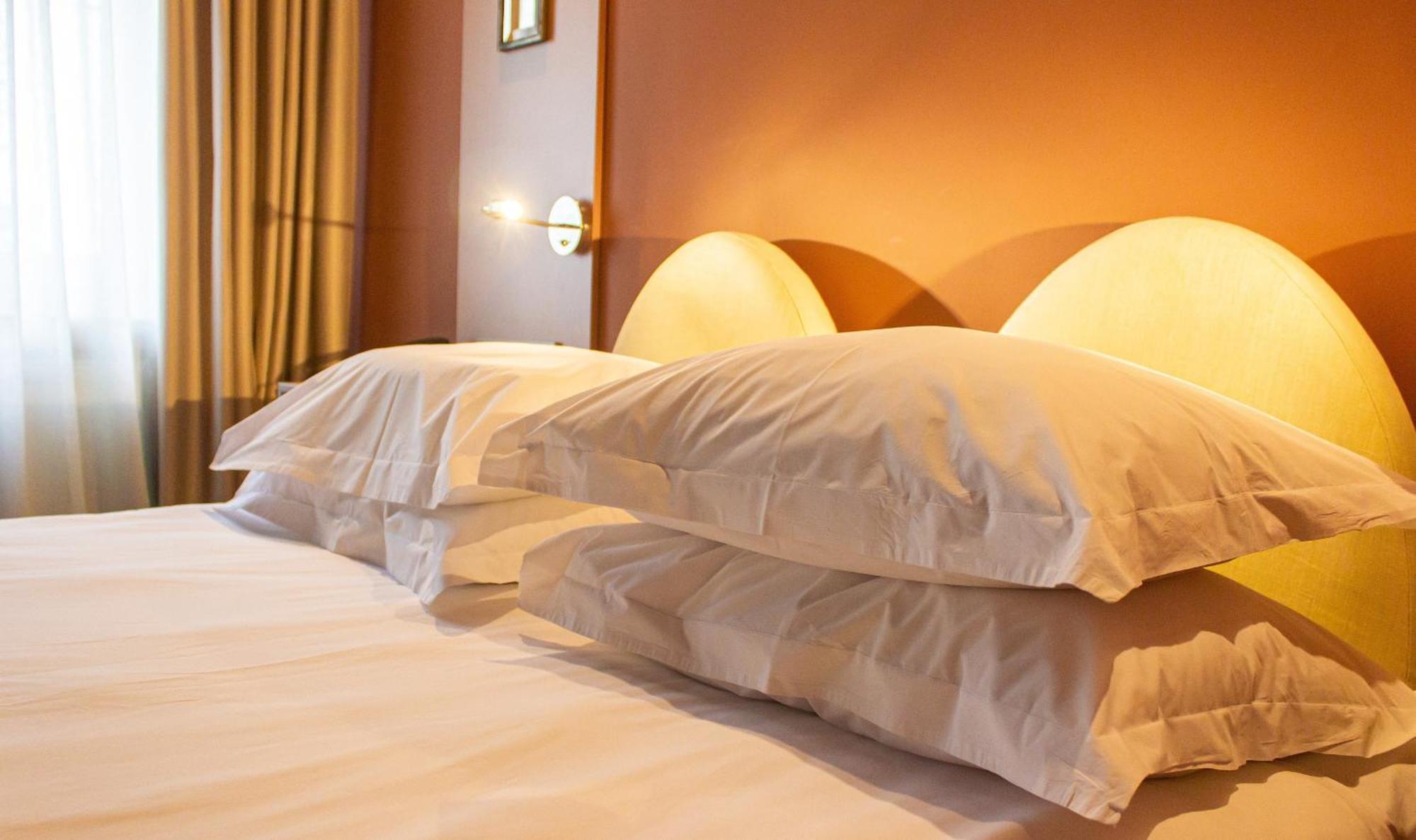 Vozdvyzhensky Boutique Hotel Kiev Bilik gambar